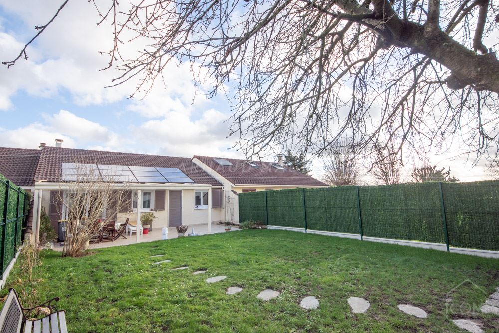 MAISON T4 DE PLAIN PIED - JARDIN CLOS EXPOSE SUD - AUCUNS TRAVAUX - PANNEAUX SOLAIRES photo 5